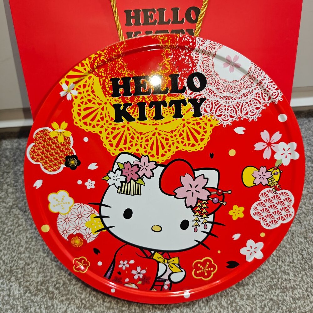 Hello Kitty Chinese New Year Commemorative Tin with Bag
